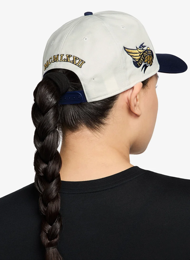 نايكي قبعة جرافيك إطار  من رايز سي بي